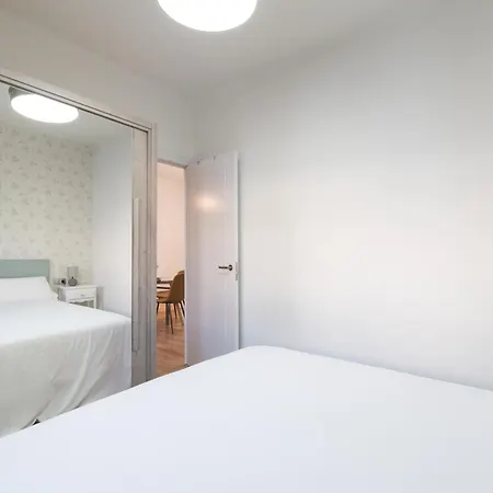 Triana Habitame Inmobiliaria Апартаменты *